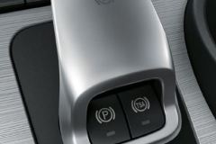2020-03-01-01_36_18-mercedes-benz-trucks-products-long-distance-transport.pdf
